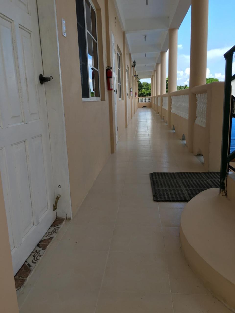 Sarteneja Inn Dış mekan fotoğraf